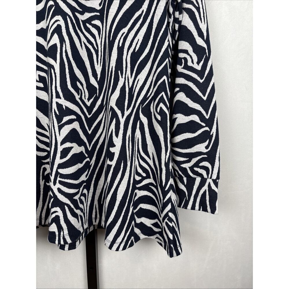 NEW Liza Byrd Haley Abstract Cowl Neck Sweater Large Womens Blue Gray Relaxed - Picture 4 of 12